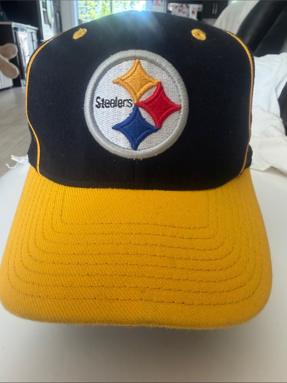 Reebok young adults Black and Yellow Pittsburgh Steelers Baseball Cap